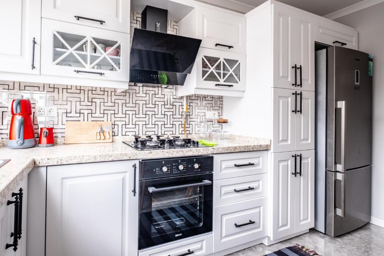 Vibrant Flat With Balcony In Maltepe Apartment Istanbul Bagian luar foto